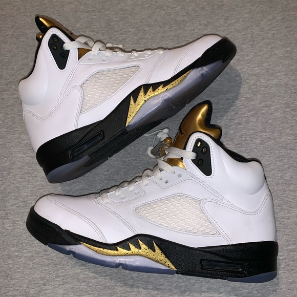 Air Jordan 5 Retro - Picture 2 of 5